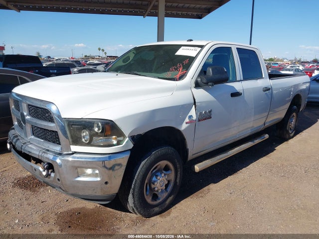 46084438 :رقم المزاد ، 3C6UR5HL2DG526478 vin ، 2013 Ram 2500 Tradesman مزاد بيع