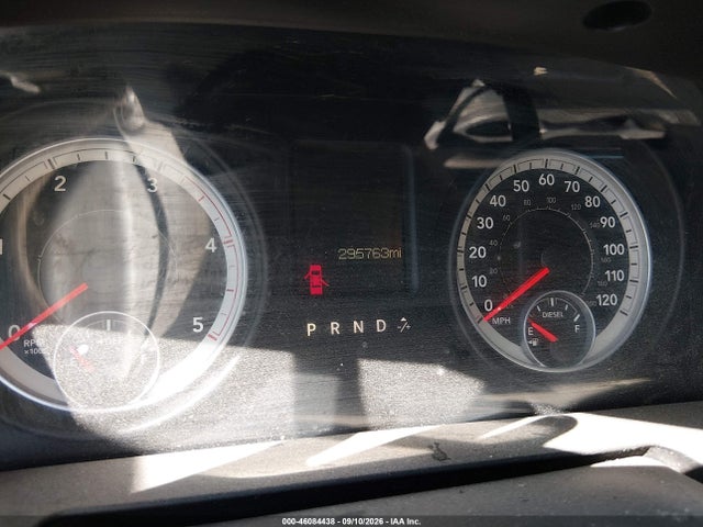 46084438 :رقم المزاد ، 3C6UR5HL2DG526478 vin ، 2013 Ram 2500 Tradesman مزاد بيع