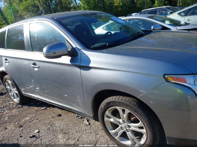 Aukcja sprzedaży 2014 Mitsubishi Outlander Se, vin: JA4AZ3A31EZ012031, numer aukcji: 46084477