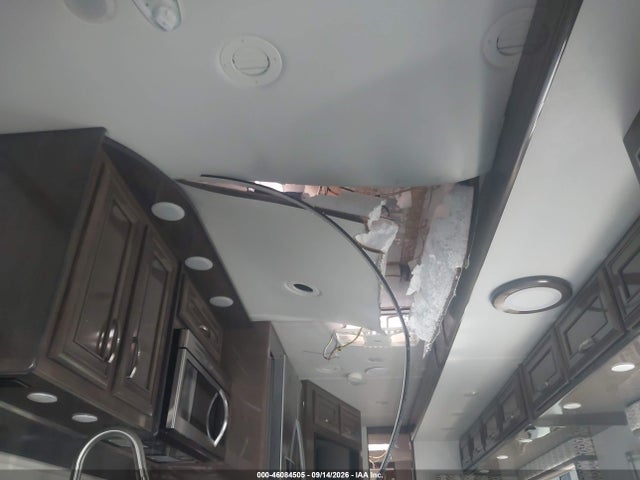 Freightliner Chassis S-2 2021 4UZADVFC3MCMX2328 Image 6