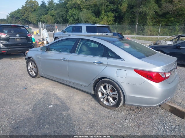 2013 Hyundai Sonata Limited მანქანა იყიდება აუქციონზე, vin: 5NPEC4AC6DH675308, აუქციონის ნომერი: 46084529