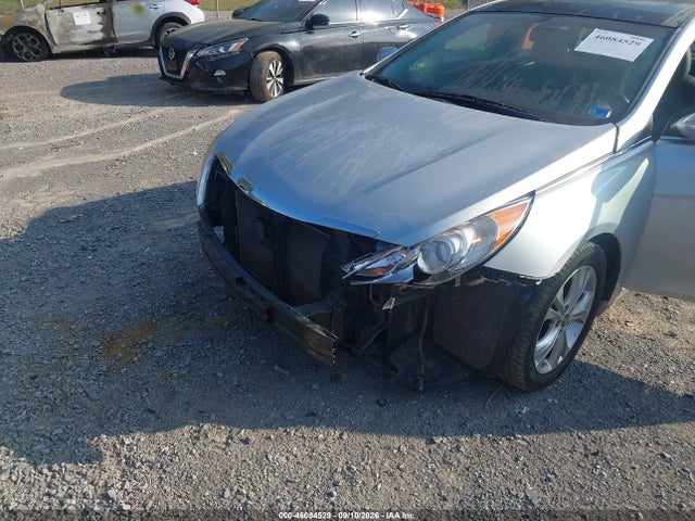 2013 Hyundai Sonata Limited მანქანა იყიდება აუქციონზე, vin: 5NPEC4AC6DH675308, აუქციონის ნომერი: 46084529