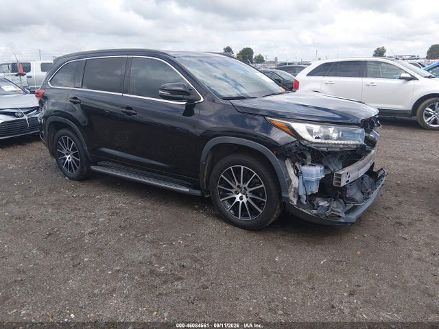 Aukcja sprzedaży 2017 Toyota Highlander Se, vin: 5TDKZRFH5HS188815, numer aukcji: 46084561