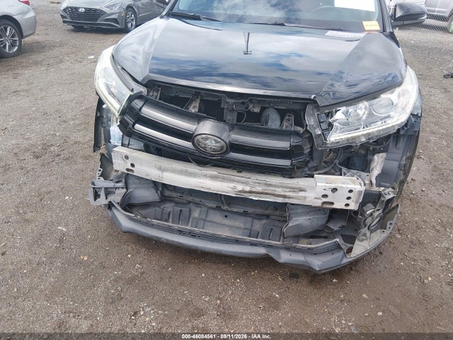 Aukcja sprzedaży 2017 Toyota Highlander Se, vin: 5TDKZRFH5HS188815, numer aukcji: 46084561