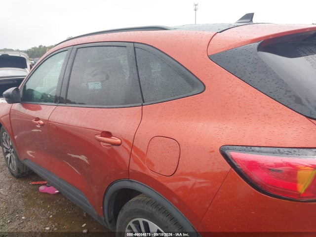 Продаж на аукціоні авто 2020 Ford Escape Se Sport Hybrid, vin: 1FMCU9BZ0LUA60127, номер лоту: 46084575