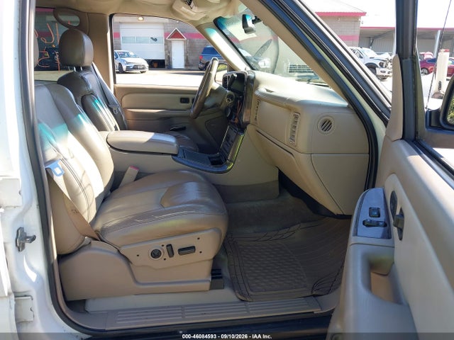 Продаж на аукціоні авто 2005 Gmc Yukon Denali, vin: 1GKEK63U25J124343, номер лоту: 46084593