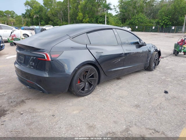 Tesla Model 3 Performance All-wheel Drive 2026 5YJ3E1ETXTF140778 Image 4