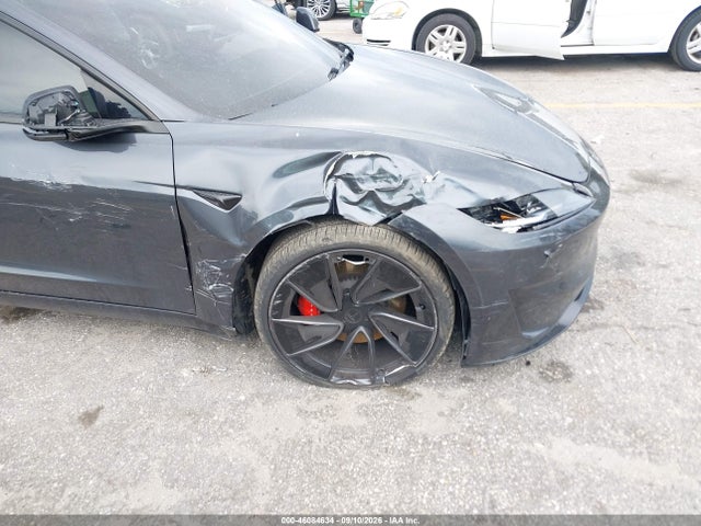 Tesla Model 3 Performance All-wheel Drive 2026 5YJ3E1ETXTF140778 Image 6