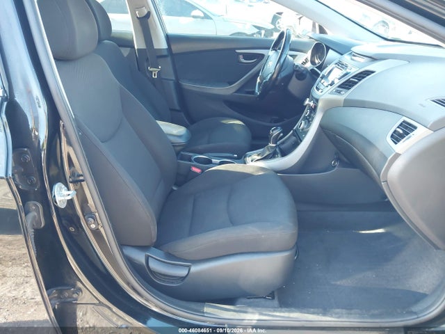 46084651 :رقم المزاد ، KMHDH4AE2GU566526 vin ، 2016 Hyundai Elantra Value Edition مزاد بيع