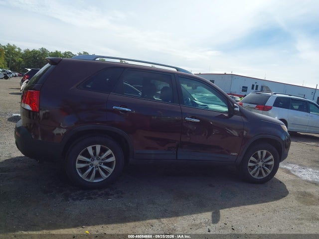 2011 Kia Sorento Ex V6 მანქანა იყიდება აუქციონზე, vin: 5XYKUDA24BG042057, აუქციონის ნომერი: 46084668