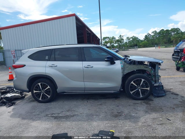 2022 Toyota Highlander Xse მანქანა იყიდება აუქციონზე, vin: 5TDLZRAH8NS123478, აუქციონის ნომერი: 46084711
