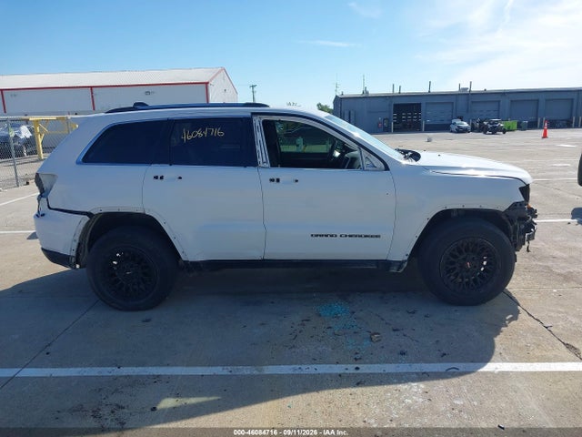46084716 :رقم المزاد ، 1C4RJFAG7GC420785 vin ، 2016 Jeep Grand Cherokee Laredo مزاد بيع