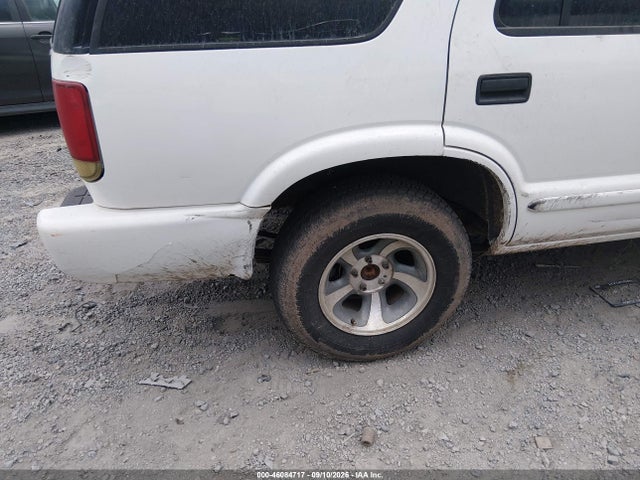 Продажа на аукционе авто 2004 Chevrolet Blazer Ls, vin: 1GNCS13X14K149959, номер лота: 46084717