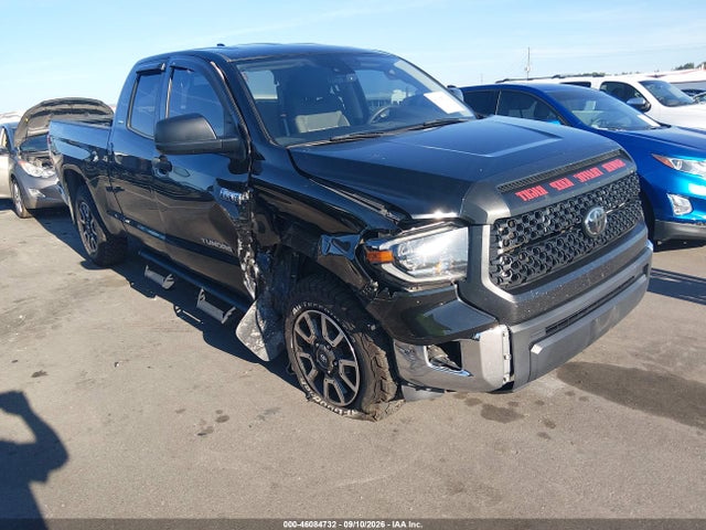 46084732 :رقم المزاد ، 5TFUY5F19MX014564 vin ، 2021 Toyota Tundra Sr5 مزاد بيع