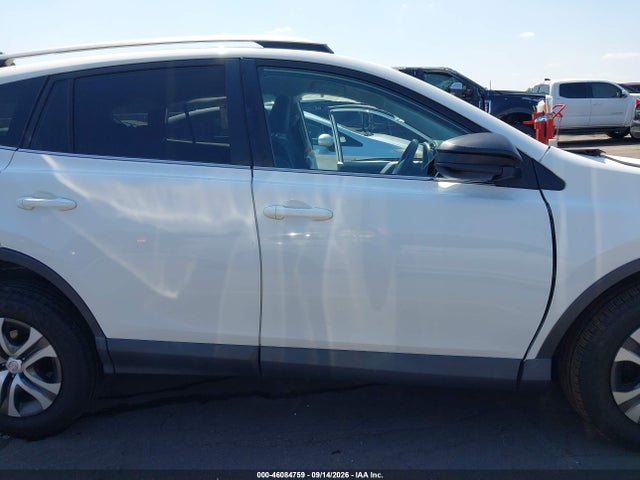 46084759 :رقم المزاد ، 2T3ZFREV0JW495148 vin ، 2018 Toyota Rav4 Le مزاد بيع