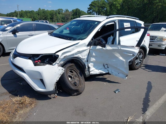46084759 :رقم المزاد ، 2T3ZFREV0JW495148 vin ، 2018 Toyota Rav4 Le مزاد بيع
