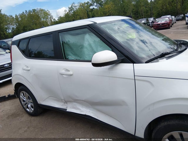 Продажа на аукционе авто 2021 Kia Soul Lx, vin: KNDJ23AU0M7797476, номер лота: 46084762