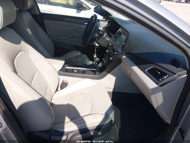 2015 Hyundai Sonata Sport მანქანა იყიდება აუქციონზე, vin: 5NPE34AF1FH140125, აუქციონის ნომერი: 46084765
