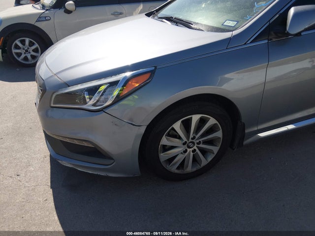 2015 Hyundai Sonata Sport მანქანა იყიდება აუქციონზე, vin: 5NPE34AF1FH140125, აუქციონის ნომერი: 46084765