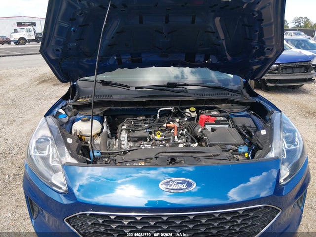 Продажа на аукционе авто 2022 Ford Escape Se, vin: 1FMCU0G65NUC04834, номер лота: 46084790