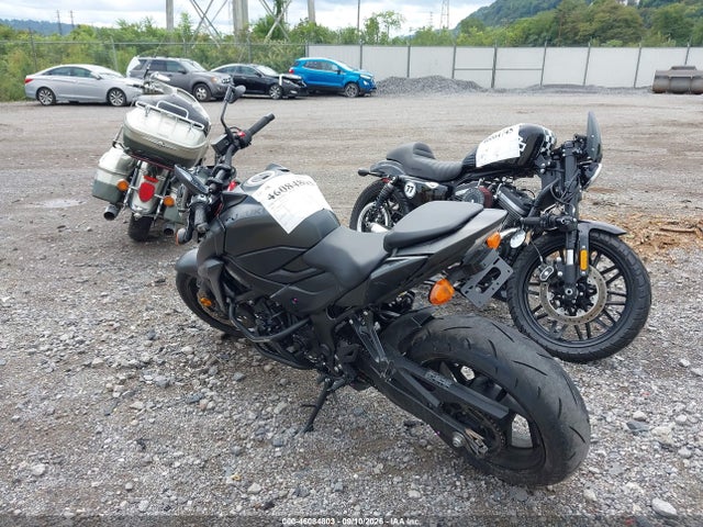 2022 Suzuki Gsx-s750 M/z მანქანა იყიდება აუქციონზე, vin: JS1C533B5N7102190, აუქციონის ნომერი: 46084803