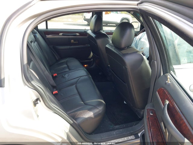 Auction sale of the 2006 Lincoln Town Car Signature Limited, vin: 1LNHM82W16Y630140, lot number: 46084808