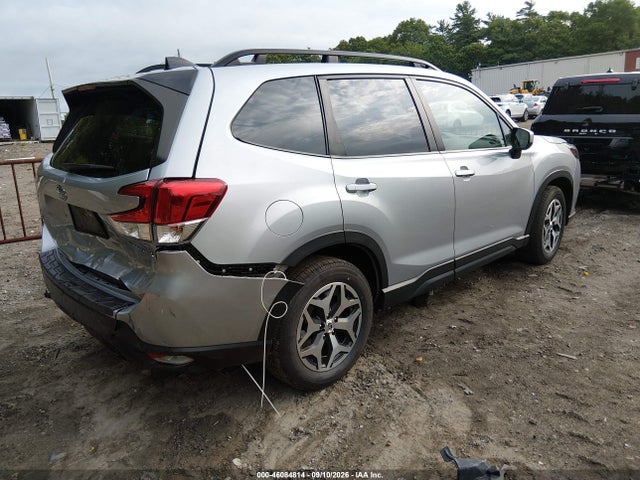 46084814 :رقم المزاد ، JF2SKADC9RH413984 vin ، 2024 Subaru Forester Premium مزاد بيع