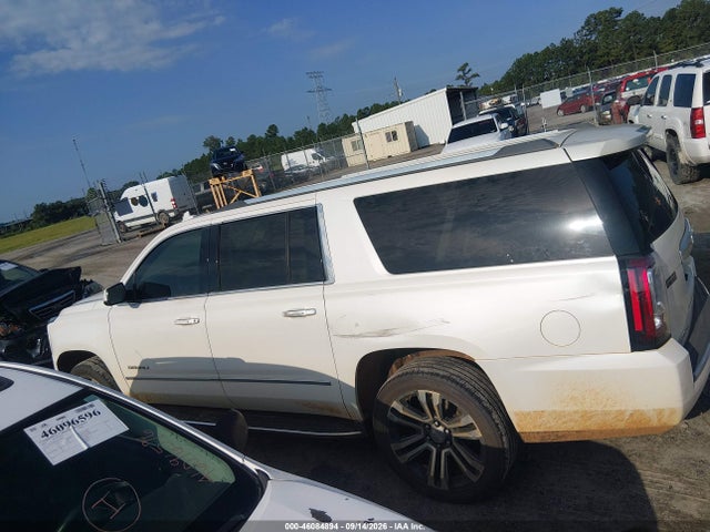 46084894 :رقم المزاد ، 1GKS2HKJXHR330862 vin ، 2017 Gmc Yukon Xl Denali مزاد بيع