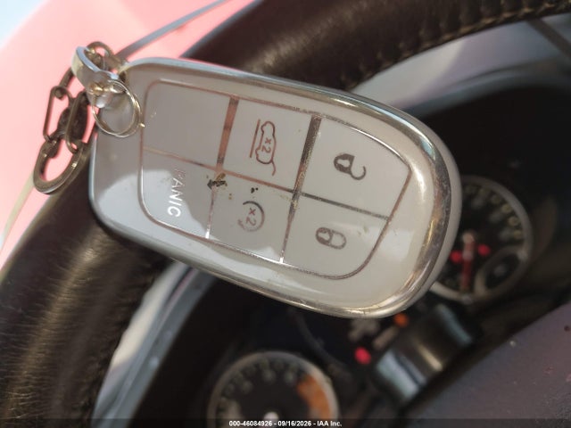 2016 Jeep Renegade Latitude მანქანა იყიდება აუქციონზე, vin: ZACCJBBT5GPD93334, აუქციონის ნომერი: 46084926
