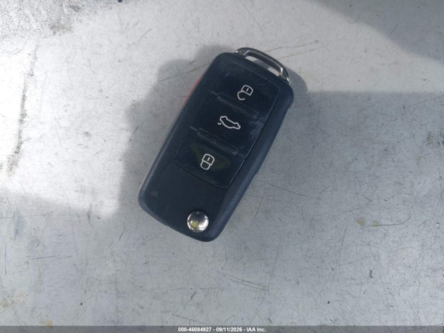 46084927 :رقم المزاد ، 3VWDB7AJ8HM403385 vin ، 2017 Volkswagen Jetta 1.4t Se مزاد بيع