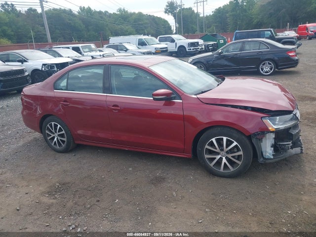 46084927 :رقم المزاد ، 3VWDB7AJ8HM403385 vin ، 2017 Volkswagen Jetta 1.4t Se مزاد بيع