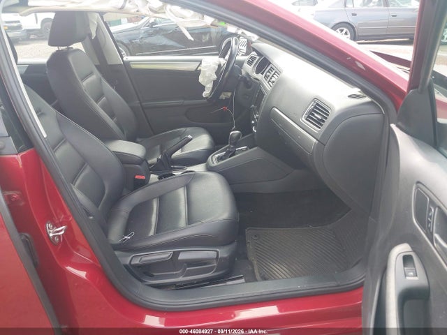 46084927 :رقم المزاد ، 3VWDB7AJ8HM403385 vin ، 2017 Volkswagen Jetta 1.4t Se مزاد بيع