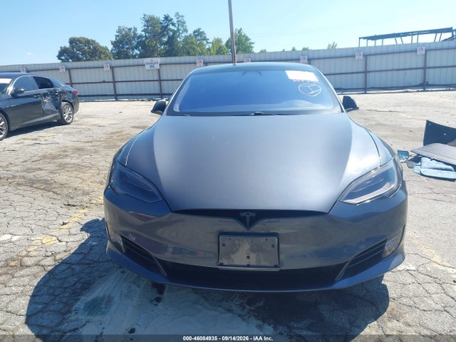 46084935 :رقم المزاد ، 5YJSA1E29KF305541 vin ، 2019 Tesla Model S 100d/75d/long Range/standard Range مزاد بيع