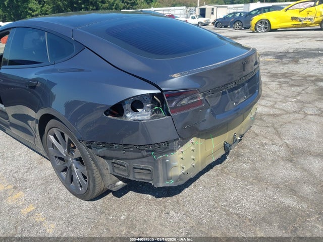 46084935 :رقم المزاد ، 5YJSA1E29KF305541 vin ، 2019 Tesla Model S 100d/75d/long Range/standard Range مزاد بيع