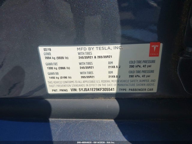 46084935 :رقم المزاد ، 5YJSA1E29KF305541 vin ، 2019 Tesla Model S 100d/75d/long Range/standard Range مزاد بيع