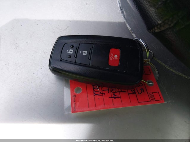 46085035 :رقم المزاد ، 2T3W1RFV6KW011940 vin ، 2019 Toyota Rav4 Xle مزاد بيع