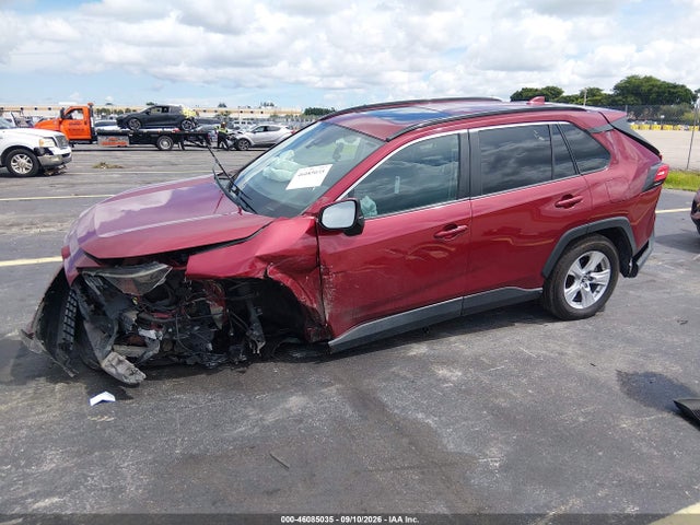 46085035 :رقم المزاد ، 2T3W1RFV6KW011940 vin ، 2019 Toyota Rav4 Xle مزاد بيع