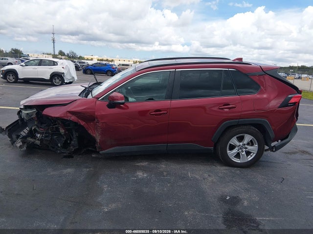46085035 :رقم المزاد ، 2T3W1RFV6KW011940 vin ، 2019 Toyota Rav4 Xle مزاد بيع