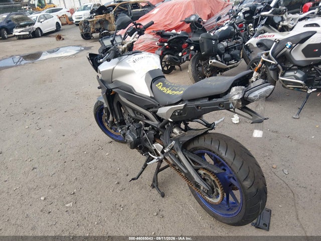Продажа на аукционе авто 2016 Yamaha Fj09, vin: JYARN37E2GA003154, номер лота: 46085043