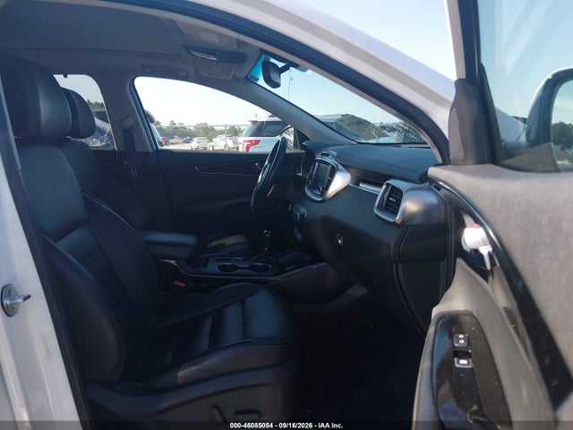 2016 Kia Sorento 3.3l Sx მანქანა იყიდება აუქციონზე, vin: 5XYPKDA51GG008218, აუქციონის ნომერი: 46085054
