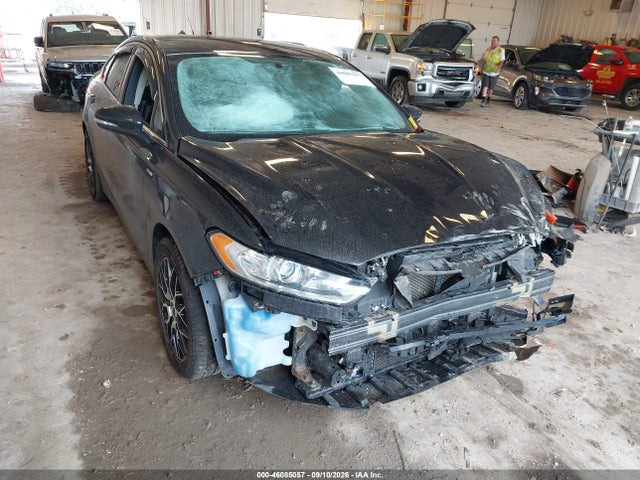46085057 :رقم المزاد ، 3FA6P0HD0FR263097 vin ، 2015 Ford Fusion Se مزاد بيع