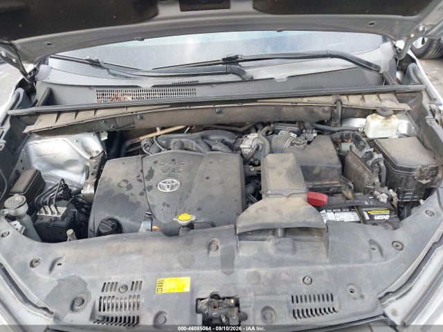 Toyota Highlander Limited 2017 5TDYZRFH0HS189199 Image 10