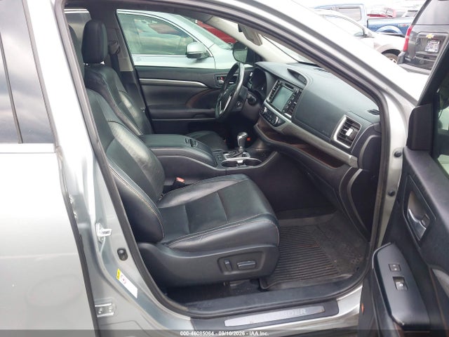 Toyota Highlander Limited 2017 5TDYZRFH0HS189199 Image 5