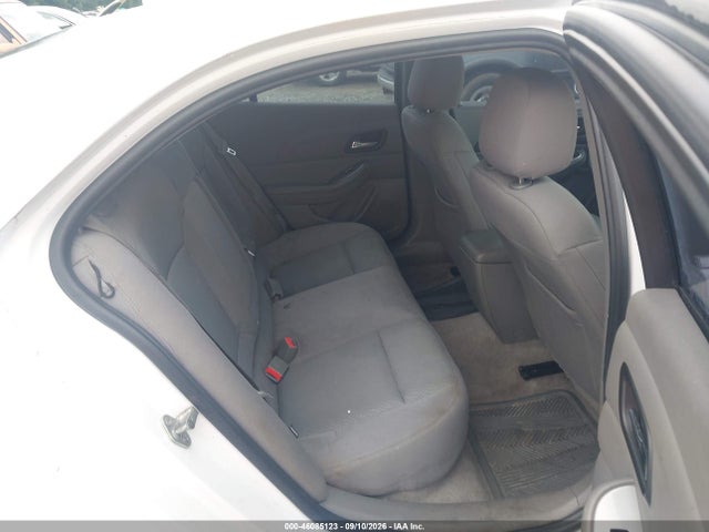46085123 :رقم المزاد ، 1G11A5SLXEF261204 vin ، 2014 Chevrolet Malibu 1fl مزاد بيع