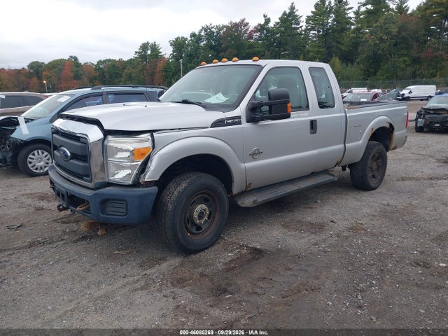 Ford F-350 Xl 2014 1FT8X3BT6EEA95519 Image 2