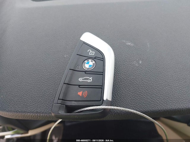 46085271 :رقم المزاد ، 5UXTR9C50JLD88475 vin ، 2018 Bmw X3 Xdrive30i مزاد بيع