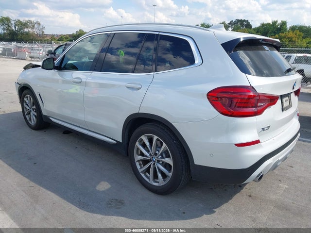 46085271 :رقم المزاد ، 5UXTR9C50JLD88475 vin ، 2018 Bmw X3 Xdrive30i مزاد بيع