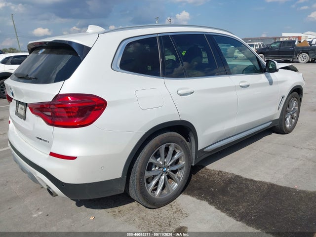 46085271 :رقم المزاد ، 5UXTR9C50JLD88475 vin ، 2018 Bmw X3 Xdrive30i مزاد بيع
