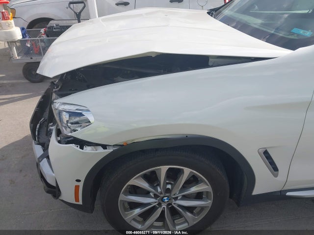 46085271 :رقم المزاد ، 5UXTR9C50JLD88475 vin ، 2018 Bmw X3 Xdrive30i مزاد بيع