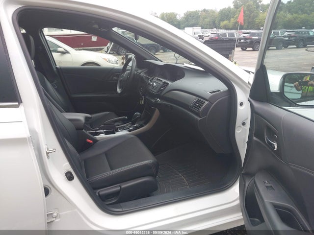 Auction sale of the 2016 Honda Accord Sport, vin: 1HGCR2F50GA231987, lot number: 46085286